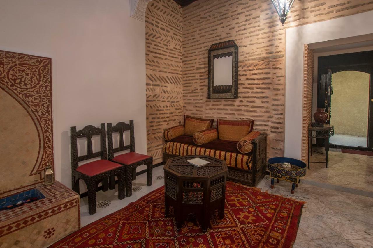 Riad Dar Merzouga Hammam & Jacuzzi มาร์ราเกช ภายนอก รูปภาพ