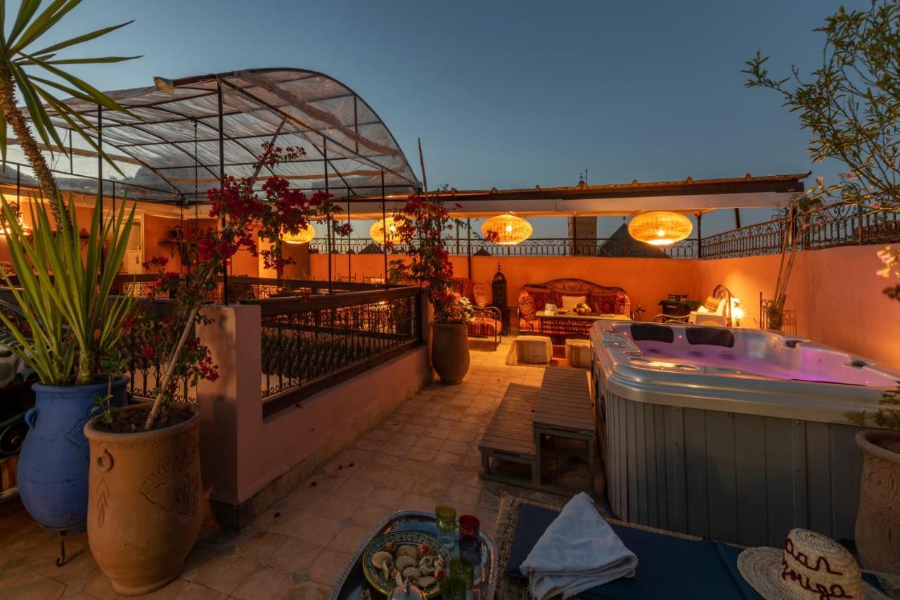 Riad Dar Merzouga Hammam & Jacuzzi มาร์ราเกช ภายนอก รูปภาพ